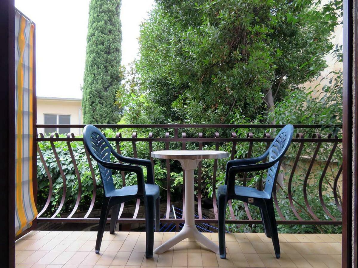 King Tomislav Apartments Цриквеница Экстерьер фото