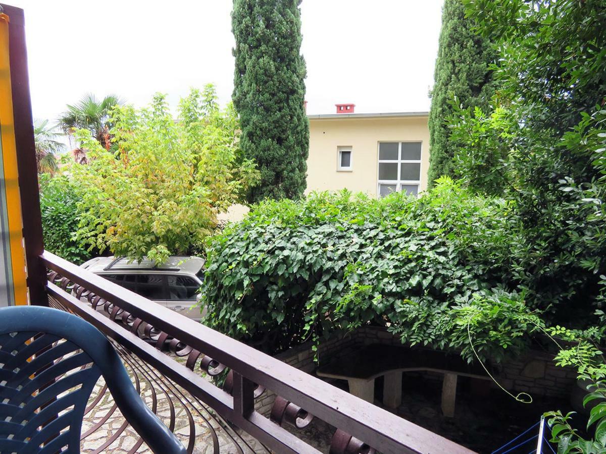 King Tomislav Apartments Цриквеница Экстерьер фото